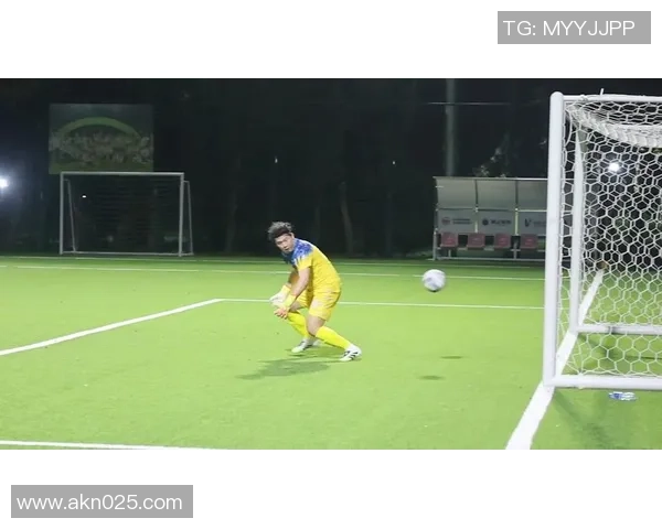 足球明星与美食的奇妙碰撞高清图片展现精彩瞬间